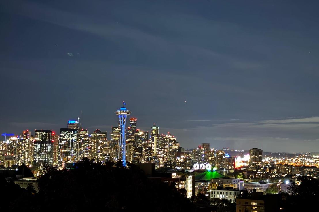 এক সন্ধ্যার সিয়াটেল ভ্রমণ- আলো, স্বাদ আর স্মৃতির&nbsp;মেলবন্ধন